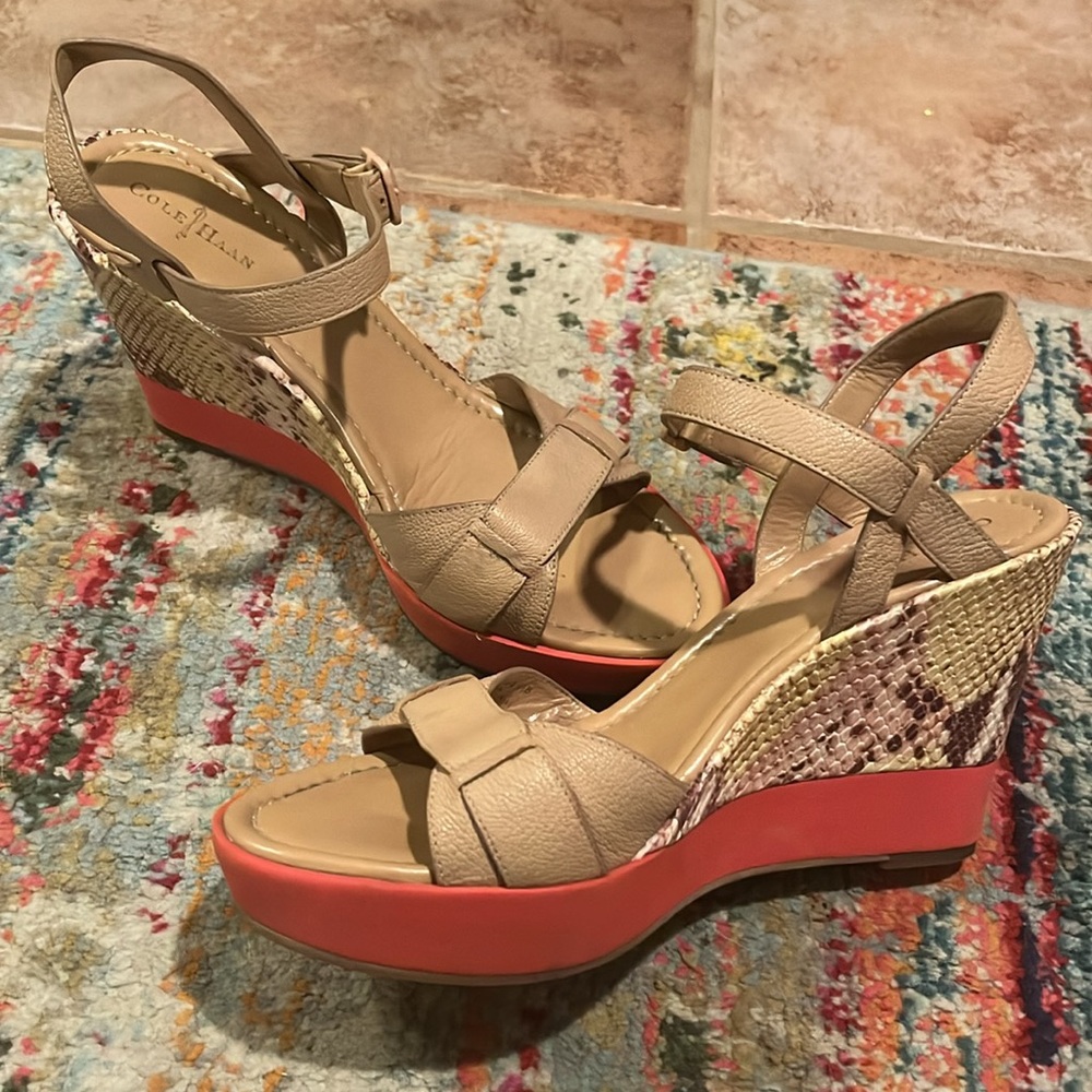 Cole Haan Paley Women’s Leather Wedge Platform Sandal Snake Skin Heel Size 9 1/2